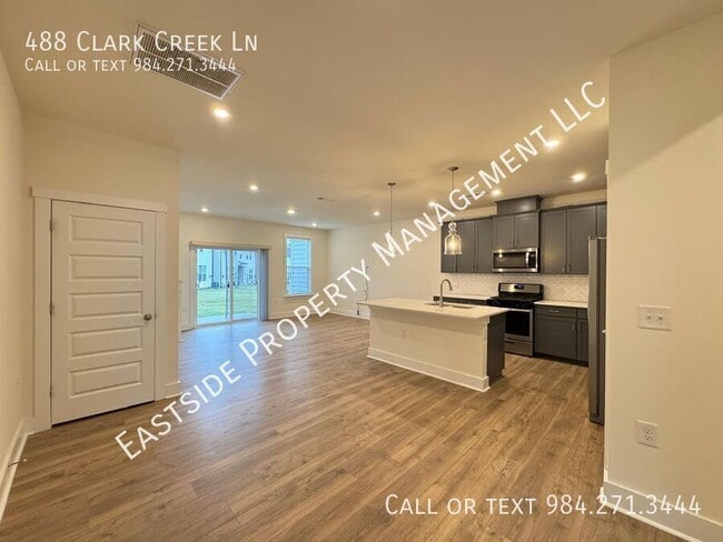 Photo - 488 Clark Creek Ln