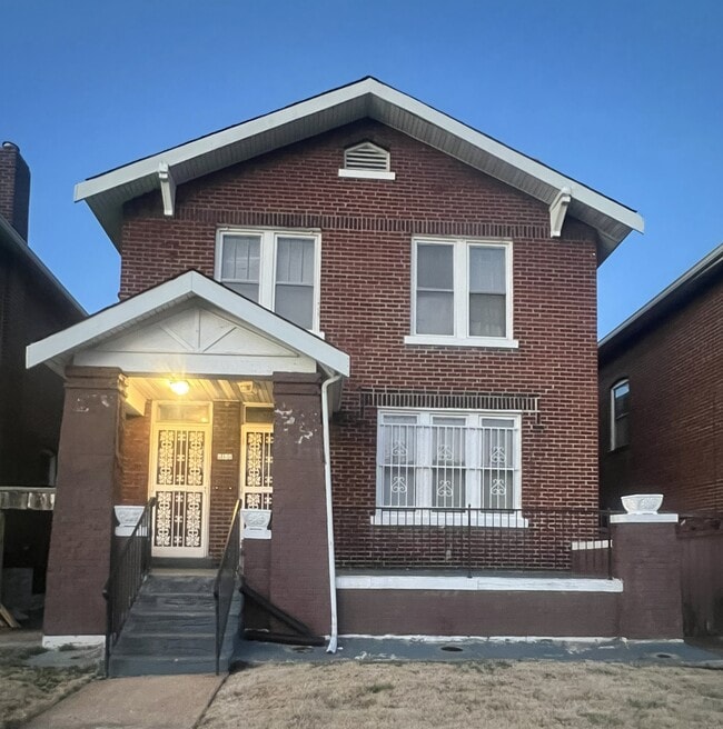 5155 Northland Ave unit 2 - 5155 Northland Ave Unit 2