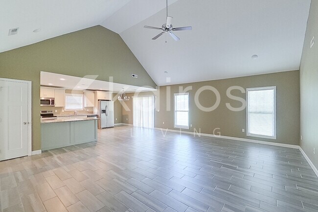 Photo - 117 Old Orchard Rd