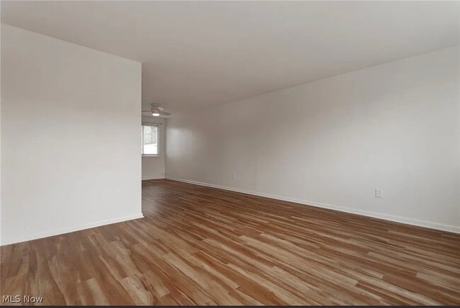 Photo - 1543 Severn Ln Unit 6