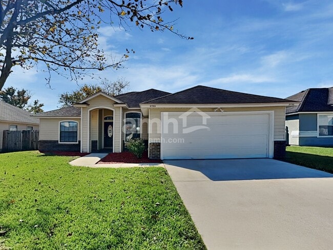 Building Photo - 3753 Woodbriar Dr