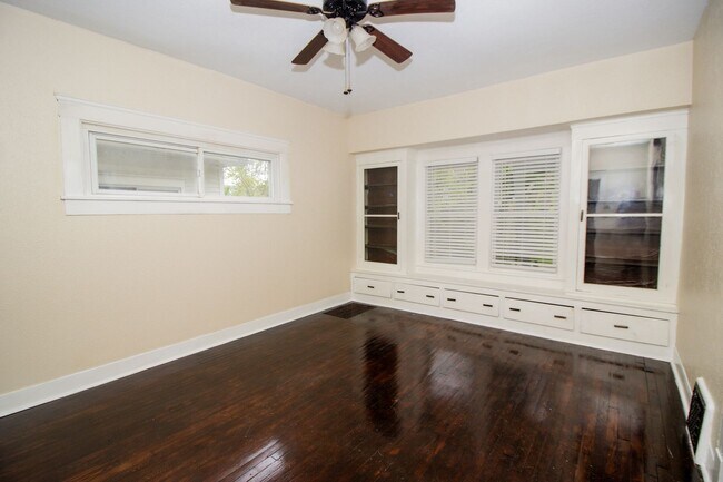 Photo - 3 bedroom home near Edgewater Park