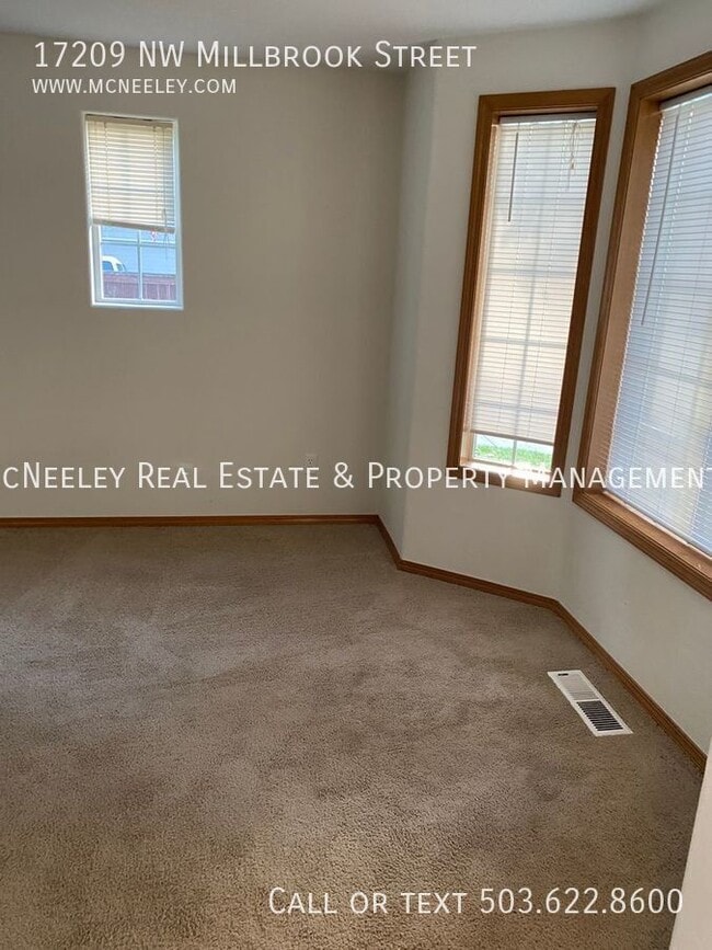 Photo - 17209 NW Millbrook St