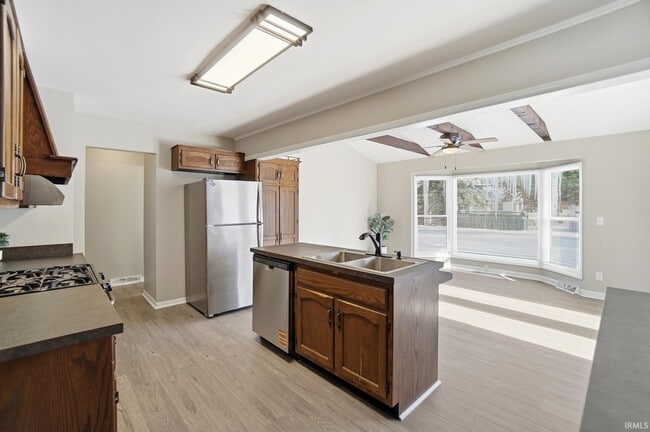 Photo - 4120 Kentland Ave