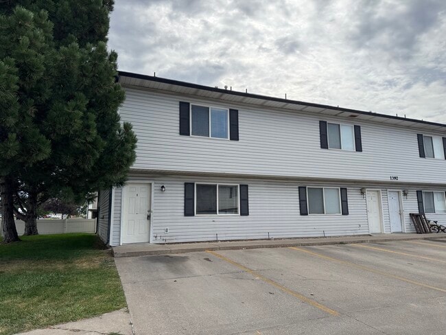 Building Photo - 1392 N 260 W Rental