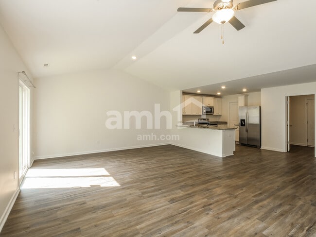 Photo - 1006 Jt Westfield Dr