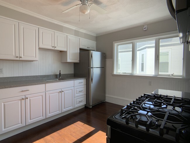 Photo - 130 Winthrop St Unit 2