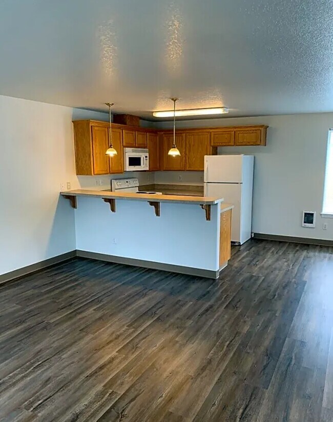 Photo - 1131 2nd St NW