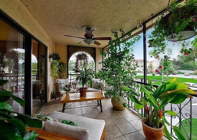 Photo - 6326 Grand Bahama Cir Unit H