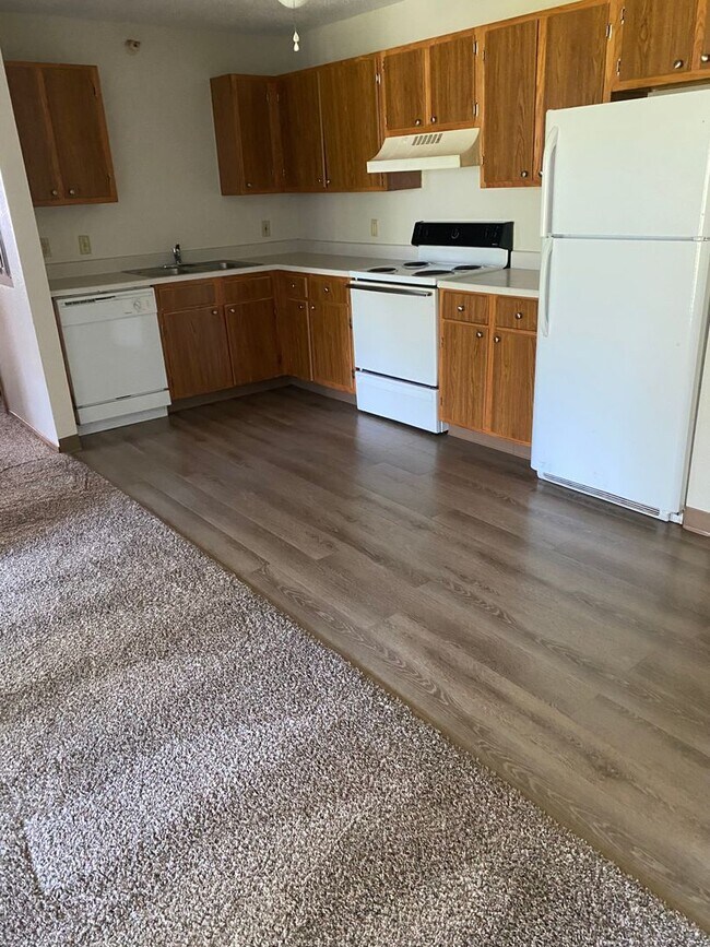 Valley View Apartments For Rent in Cedar Rapids, IA