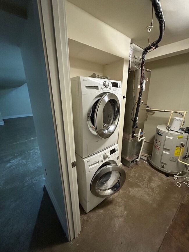 Photo - Mortons Apartments