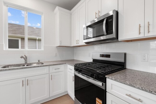 Building Photo - 24656 Monarch Forest Dr