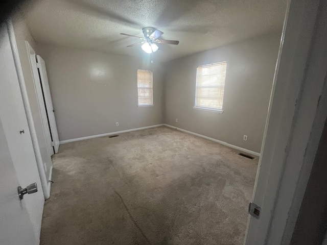 Photo - 2 Creekdale Dr