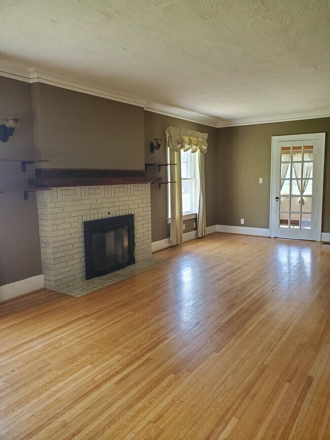 Photo - 1531 W Harrison St