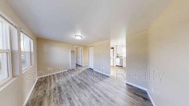 Photo - 2405 E St Vrain St Unit 103