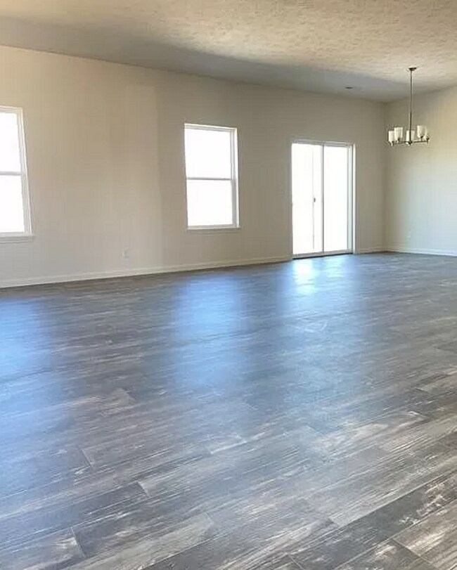 Photo - 3 Bedroom House W/ Den