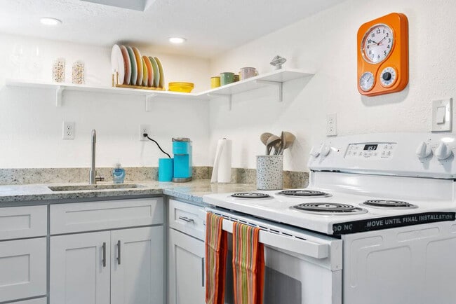 Photo - 5708 N Suwanee Ave Unit ID1271932P