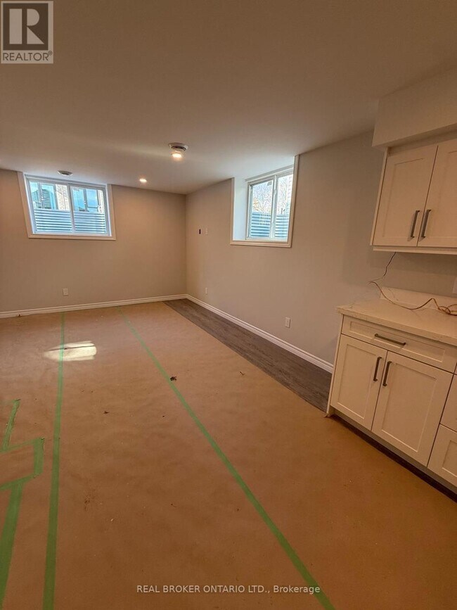 Photo - 33 Braeburn St