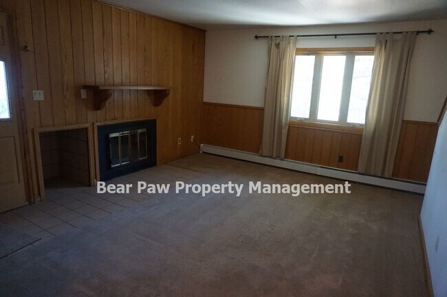 Photo - Great Duplex in North Evergreen!!