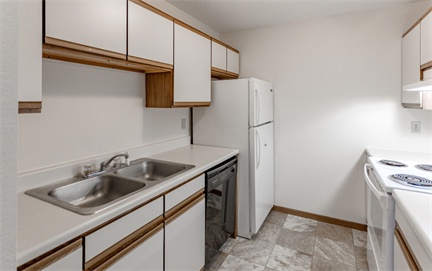 Photo - Norway Pines Apartments