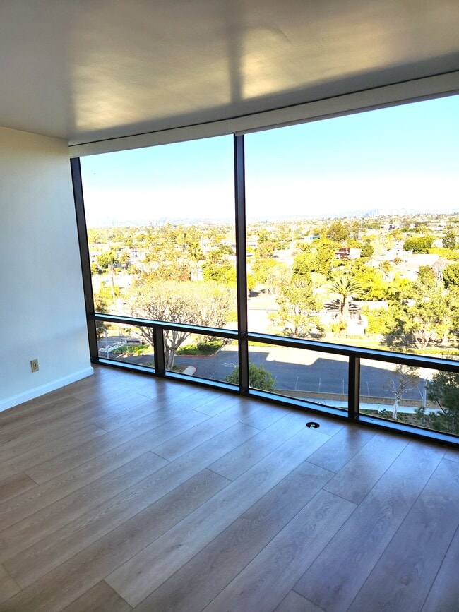 Bedroom - 4337 Marina City Dr Unit 443