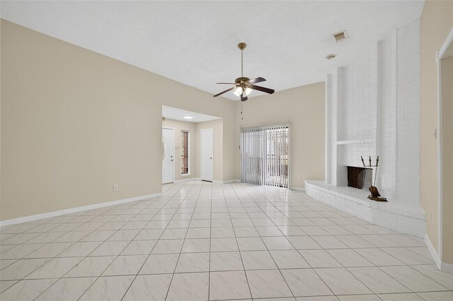 Photo - 6415 Grandvale Dr