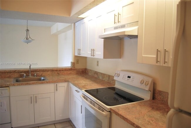 Photo - 8540 SW 212th St Unit 203