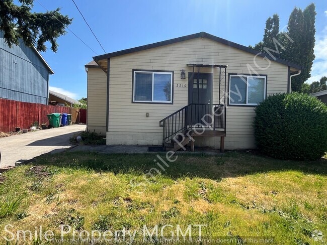 Building Photo - 2216 SE 105th Ave Rental