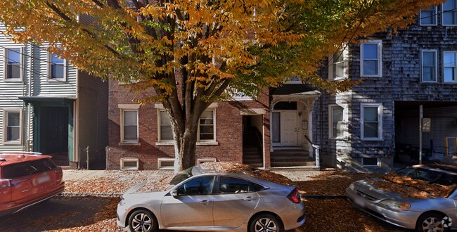 Building Photo - 9 Fulkerson St Unit 2 Rental