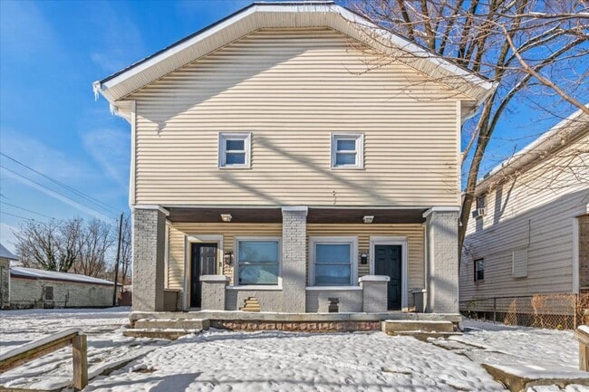 Building Photo - 1752-1752 N Rural St Unit 1750 North Rural Street