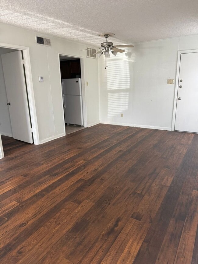 Photo - 2021 Austin Ave Unit 2021 Austin Ave. #1