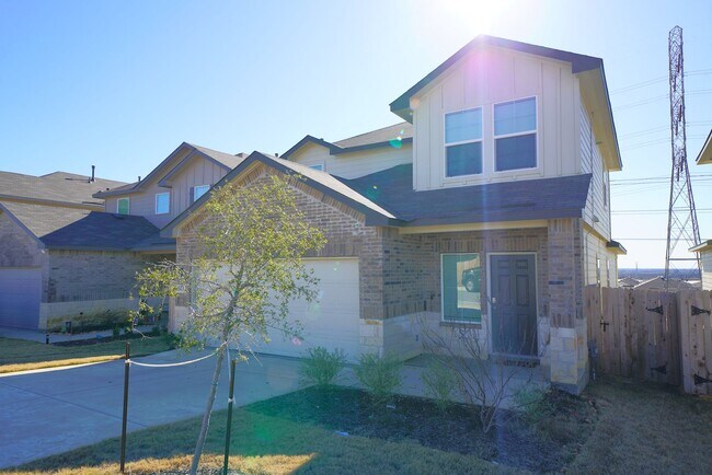 Photo - Like-New Home in Applewood Neighborhood. Realtor Commission: $600