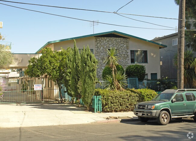 1630 - 1636 N Fuller ¡alejado - 1630 - 1636 N Fuller Ave