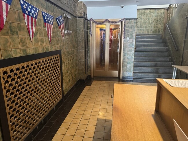 Photo - 1550 S Blue Island Ave