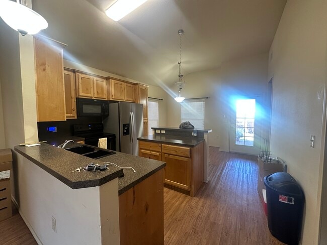 Photo - 407 Magnolia St