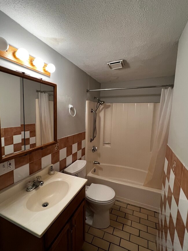 Photo - 85 B Broad St Unidad 110