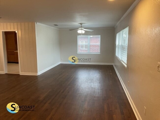 Photo - 1438 Magnolia Cir W