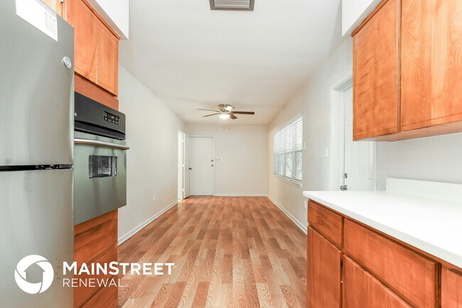 Photo - 5913 Wolf Rd