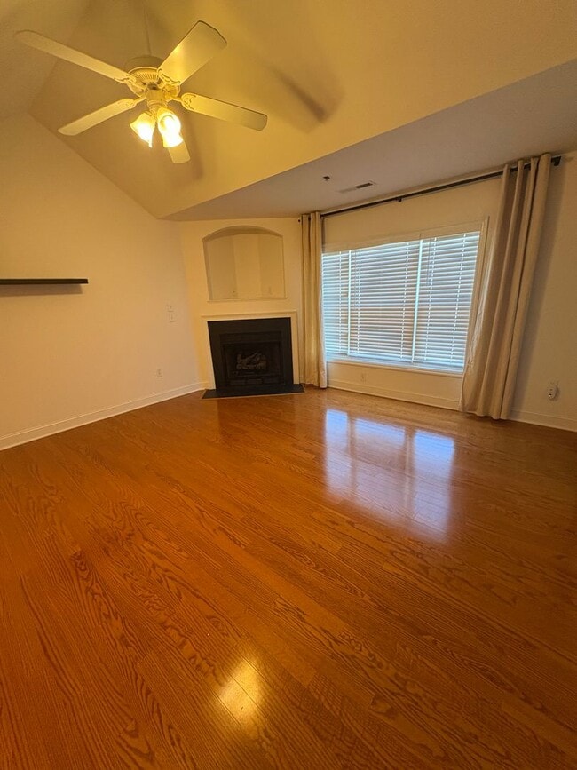 4732 Tatton Park Cir Unit 3B