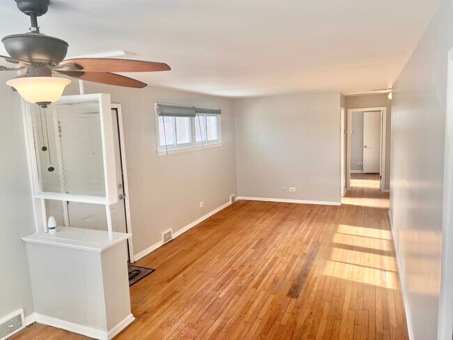 Photo - 12854 S Sangamon St