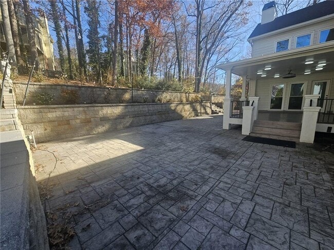 Photo - 526 Coopers Pond Dr