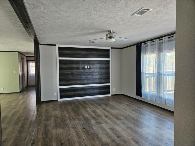 Photo - 16854 W Forrestal