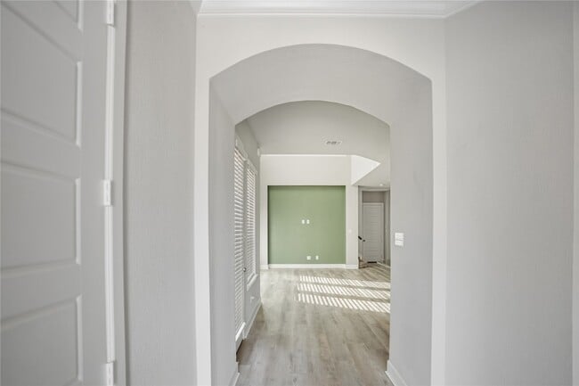 Photo - 1621 Rose Willow Wy