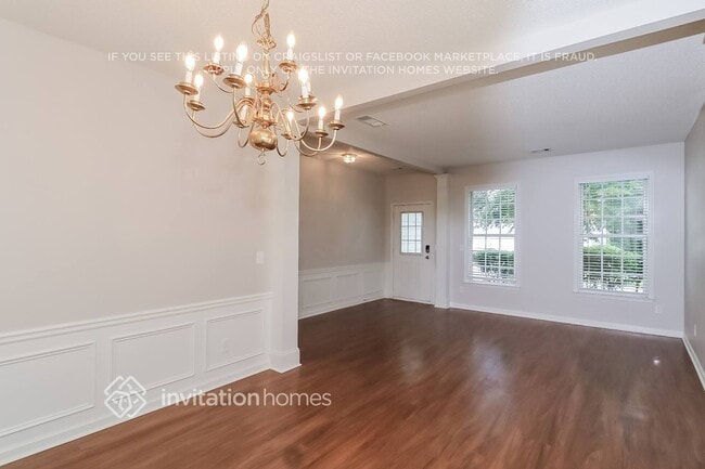 Photo - 133 Wallnut Hall Cir