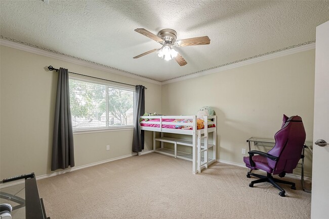 Photo - 17102 Misty Creek Dr