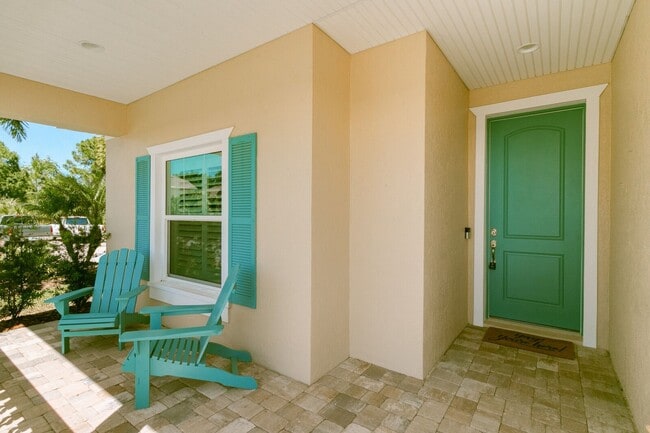 Photo - 1398 Tullagee Ave
