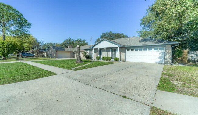 Photo - 6822 Trail Valley Way