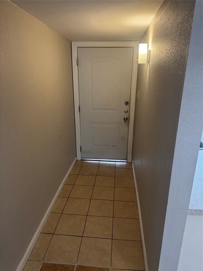 Photo - 1922 Bunzel St