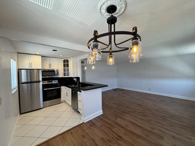 Building Photo - 457 Brittany Dr Rental