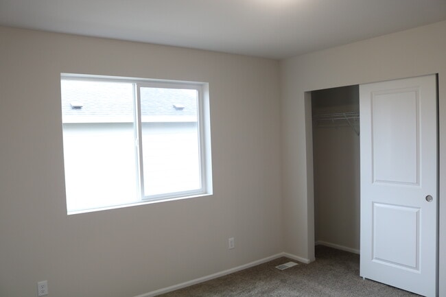Photo - 15192 Prescott Loop SE